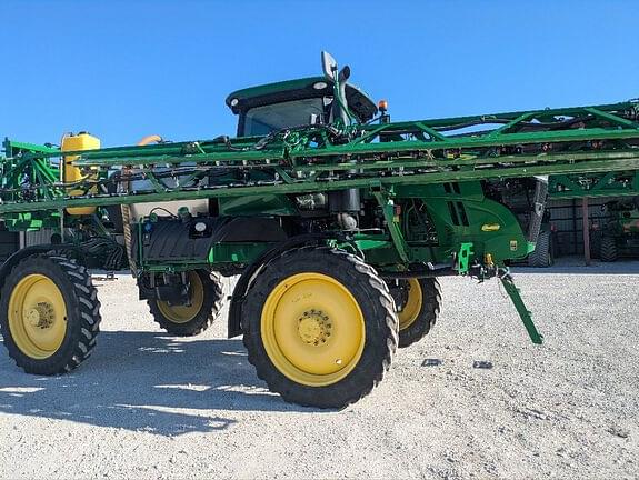 Image of John Deere R4038 equipment image 4