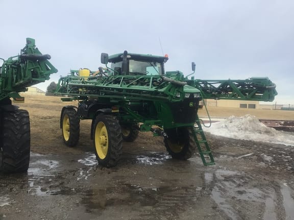 2019 John Deere R4038 Image