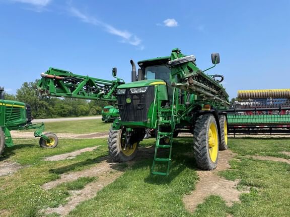 2019 John Deere R4038 Equipment Image0