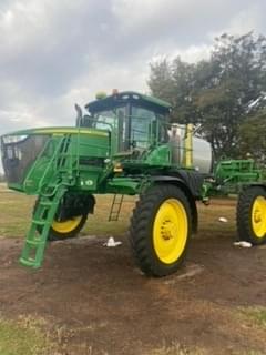 Image of John Deere R4038 equipment image 4