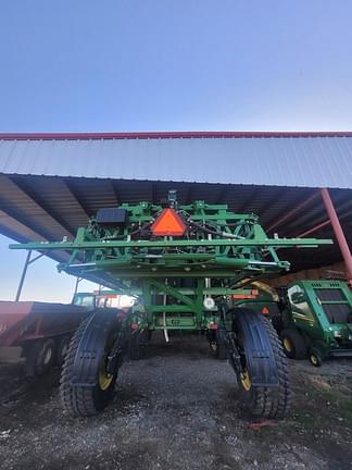 Image of John Deere R4038 equipment image 3