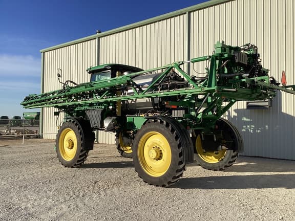 Image of John Deere R4038 equipment image 2