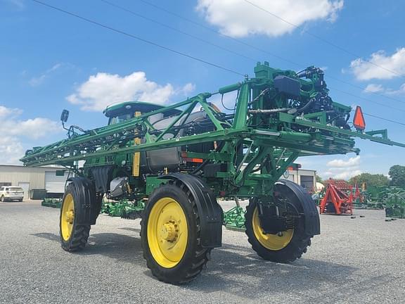 Image of John Deere R4038 equipment image 4