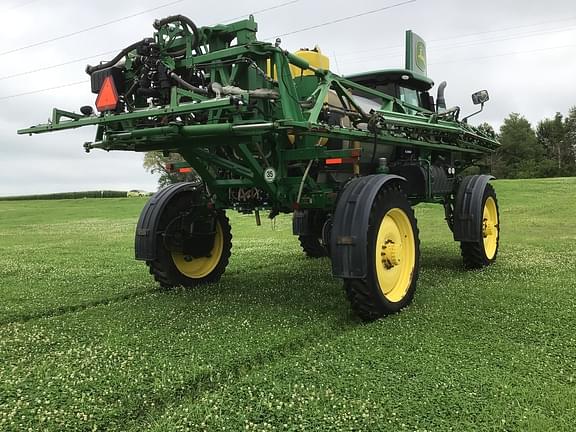 Image of John Deere R4038 equipment image 3