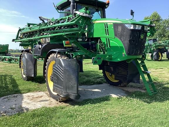2019 John Deere R4038 Equipment Image0