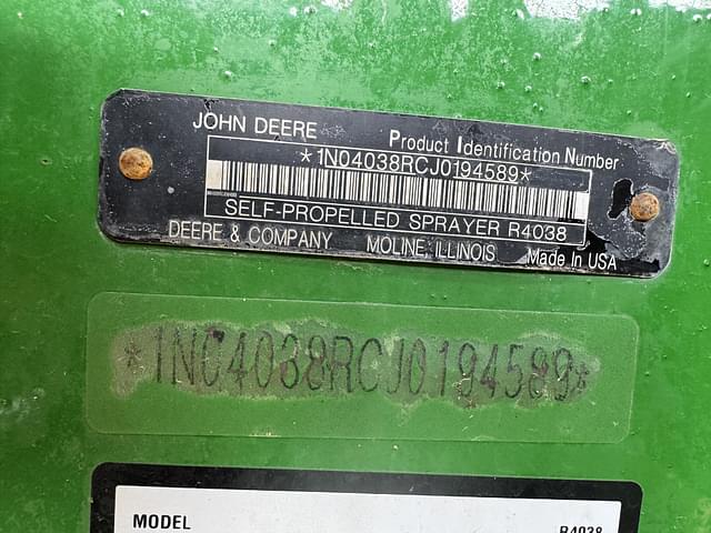 Image of John Deere R4038 equipment image 2