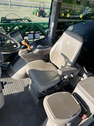Image of John Deere R4038 equipment image 2