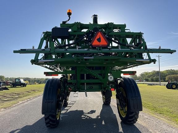 Image of John Deere R4038 equipment image 4
