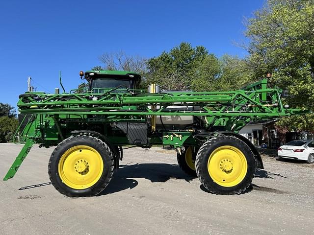 Image of John Deere R4038 equipment image 2