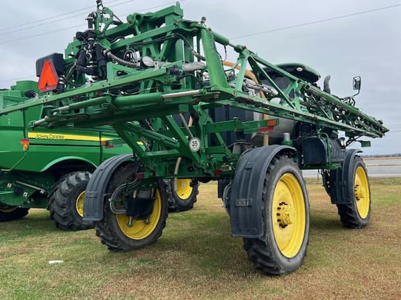 Image of John Deere R4038 equipment image 4