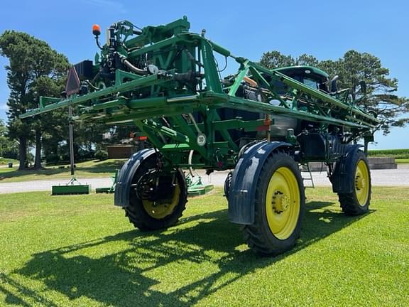 Image of John Deere R4038 equipment image 2