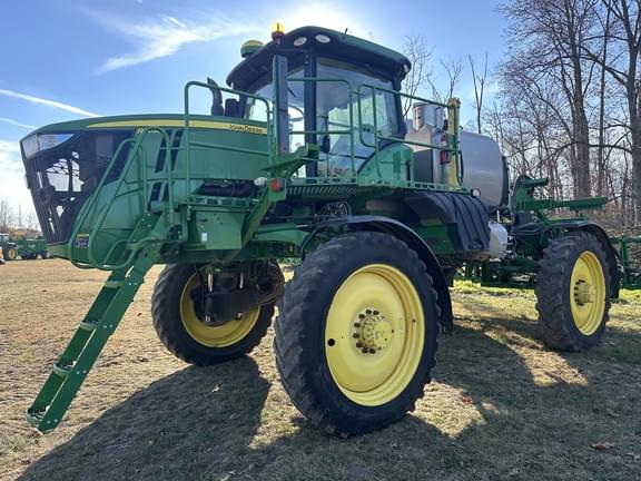 Image of John Deere R4045 equipment image 2