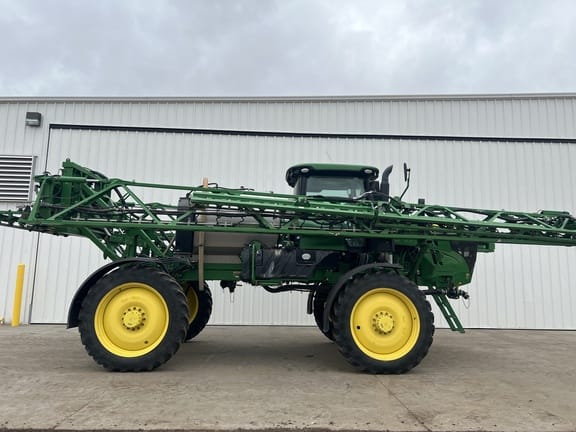 Main image John Deere R4038