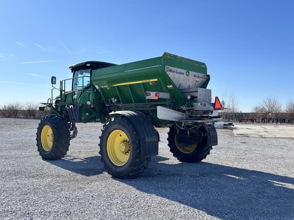 Image of John Deere R4038 equipment image 2