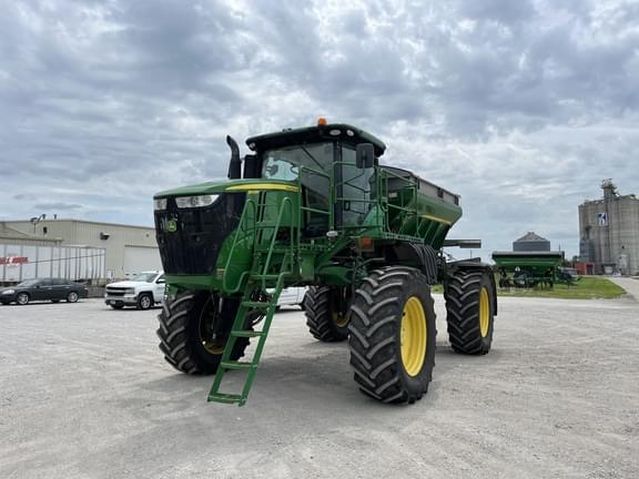 Image of John Deere R4038 Primary image