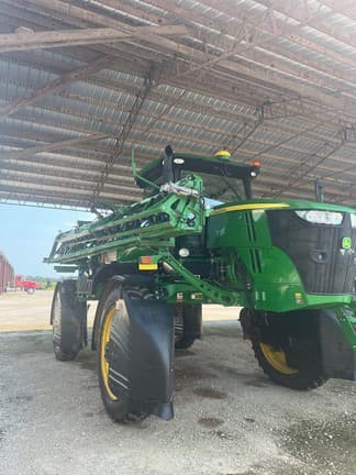 Image of John Deere R4038 equipment image 1