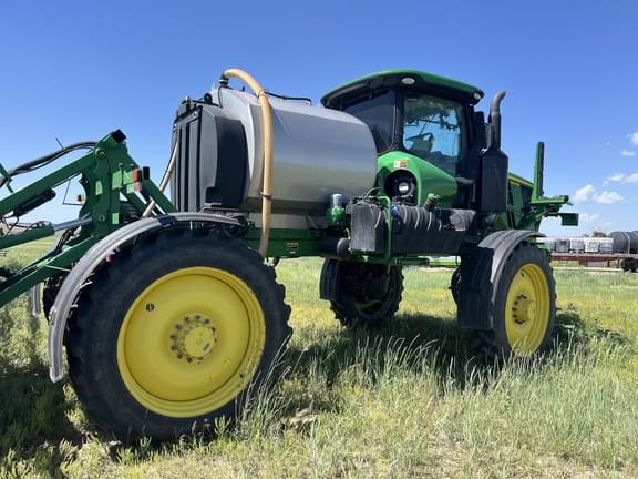 Image of John Deere R4038 equipment image 2