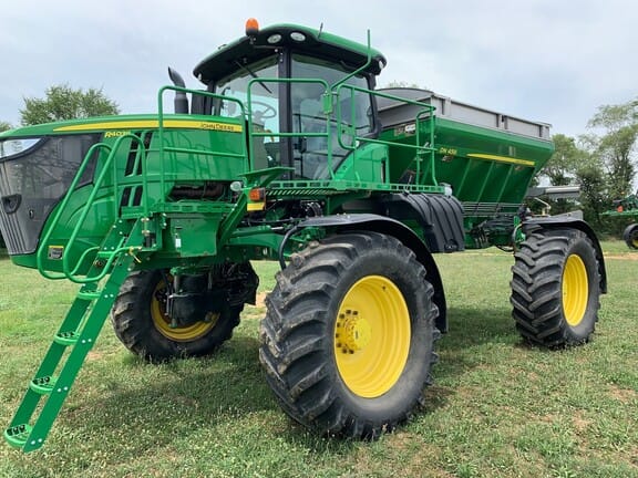 Main image John Deere R4038