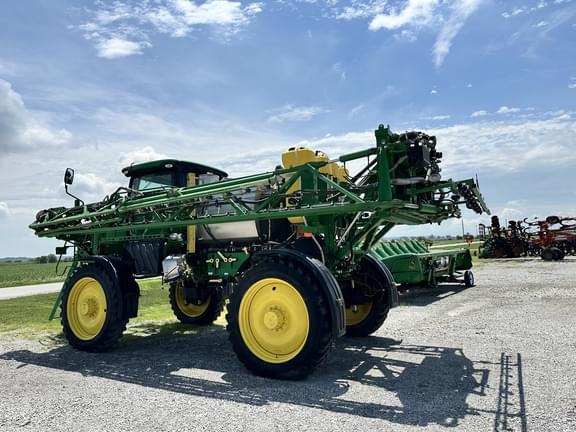 Image of John Deere R4038 equipment image 4