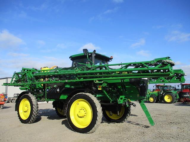 Image of John Deere R4038 equipment image 1