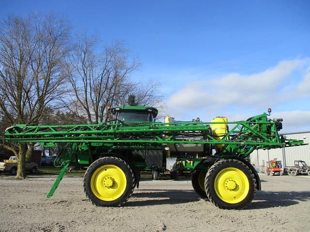 Image of John Deere R4038 equipment image 2