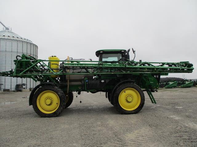 Image of John Deere R4038 equipment image 3