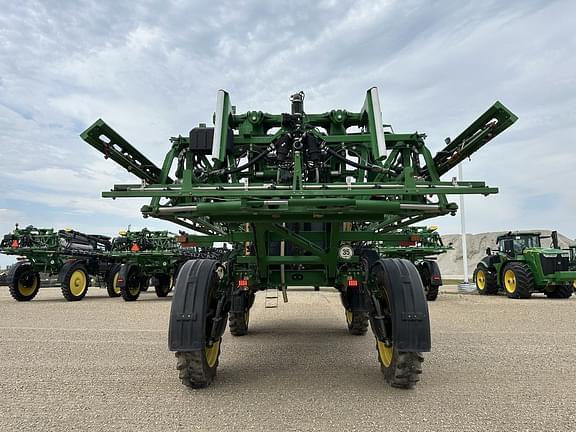 Image of John Deere R4038 equipment image 4