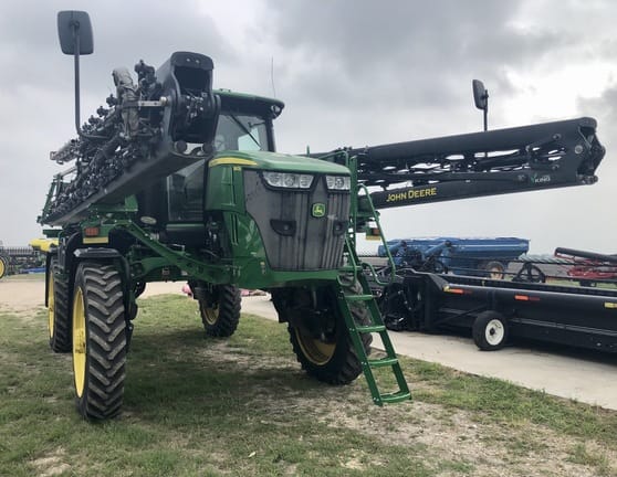 Main image John Deere R4038