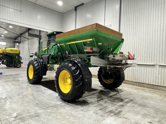 Image of John Deere R4038 equipment image 3