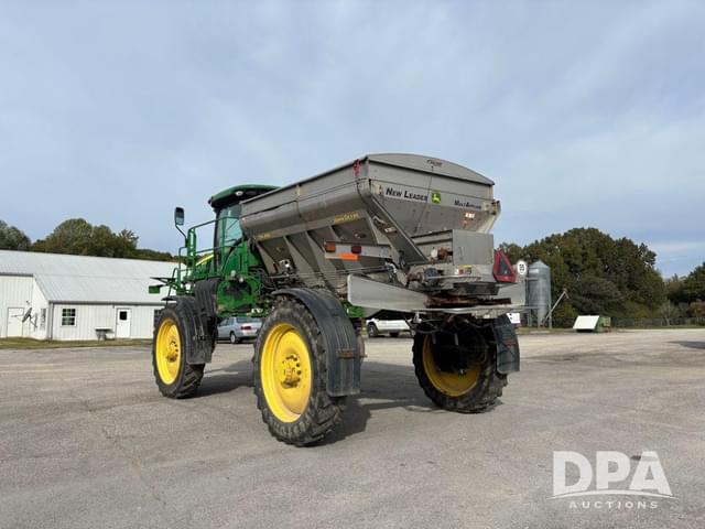 Image of John Deere R4038 equipment image 4