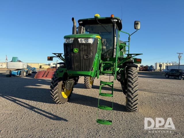 Image of John Deere R4038 equipment image 4