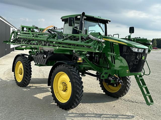 Image of John Deere R4038 equipment image 2