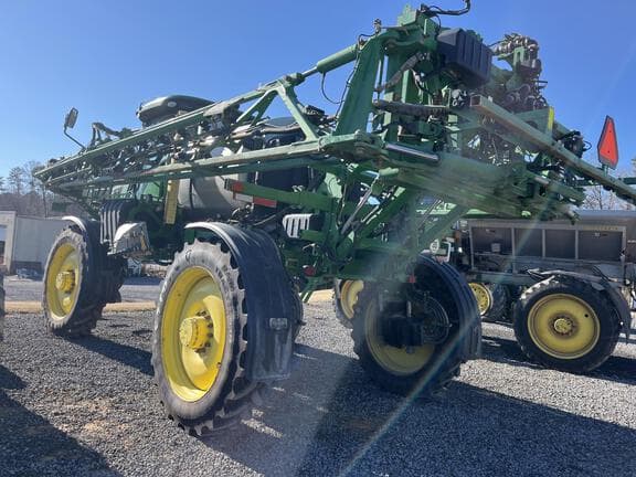 Image of John Deere R4038 equipment image 2