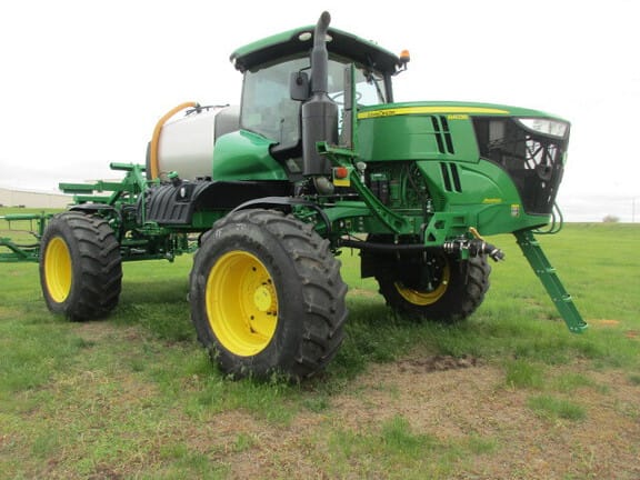 2019 John Deere R4038 Equipment Image0