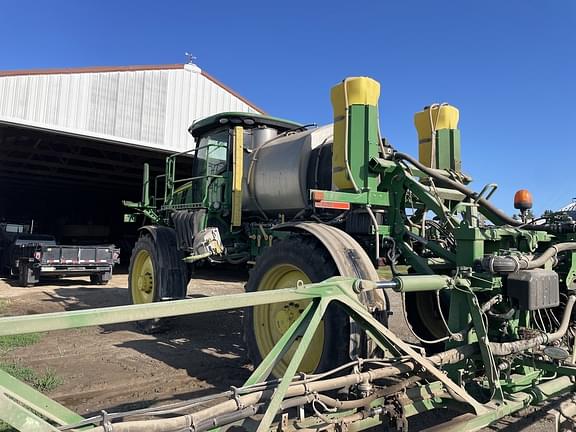 Image of John Deere R4038 equipment image 2