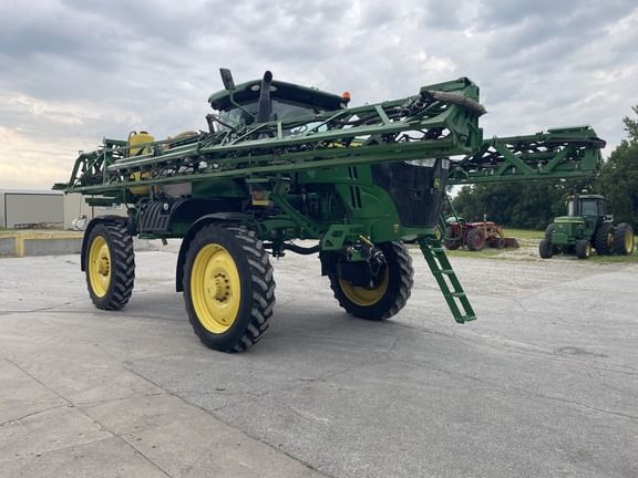 2019 John Deere R4038 Image