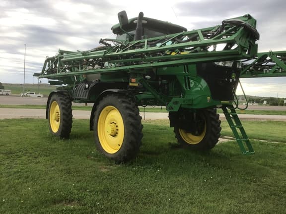 Image of John Deere R4038 Primary image