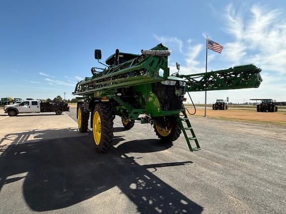 Image of John Deere R4038 equipment image 4
