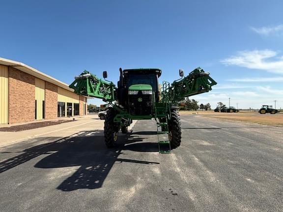 Image of John Deere R4038 equipment image 3