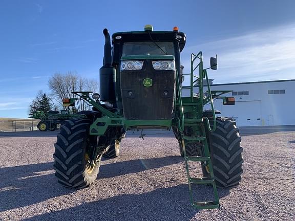 Image of John Deere R4038 equipment image 1