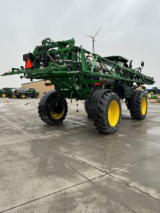 Image of John Deere R4038 equipment image 4