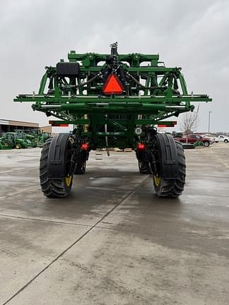Image of John Deere R4038 equipment image 3
