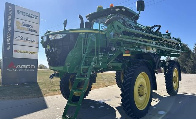 Image of John Deere R4038 equipment image 1