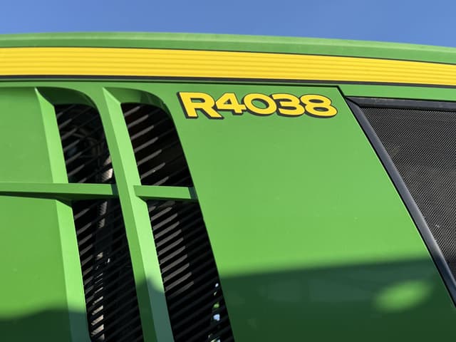 Image of John Deere R4038 equipment image 2
