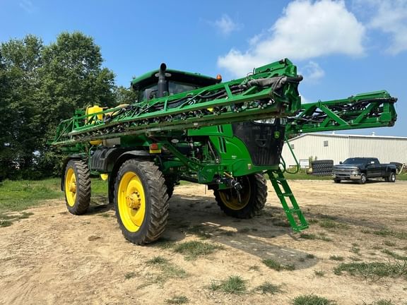 Main image John Deere R4038