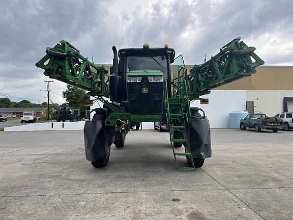 Image of John Deere R4038 equipment image 1