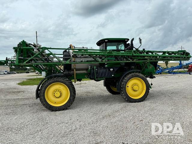 Image of John Deere R4038 equipment image 3