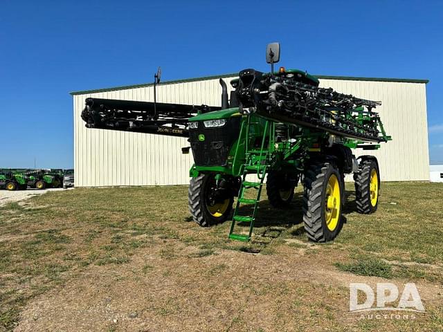 Image of John Deere R4038 equipment image 2