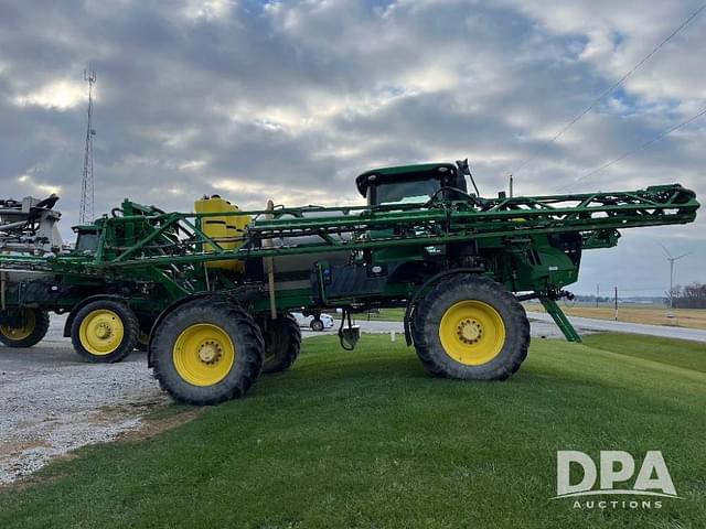 Image of John Deere R4038 equipment image 3