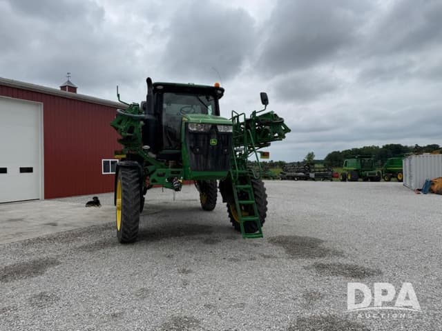 Image of John Deere R4038 equipment image 3